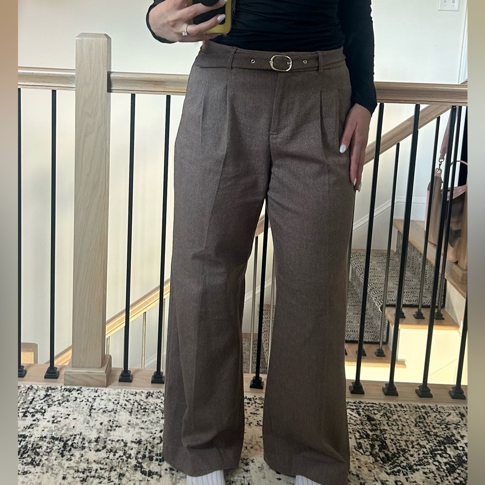 WHITE HOUSE BLACK MARKET Brown Wide-Leg Pleated Pants with Belt